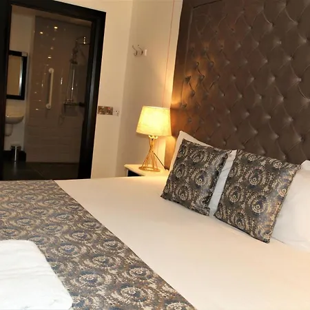 The Lane - Boutique 3*