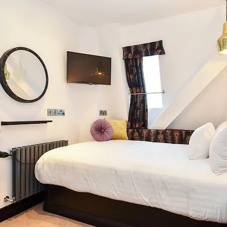 The Lane - Boutique 3*